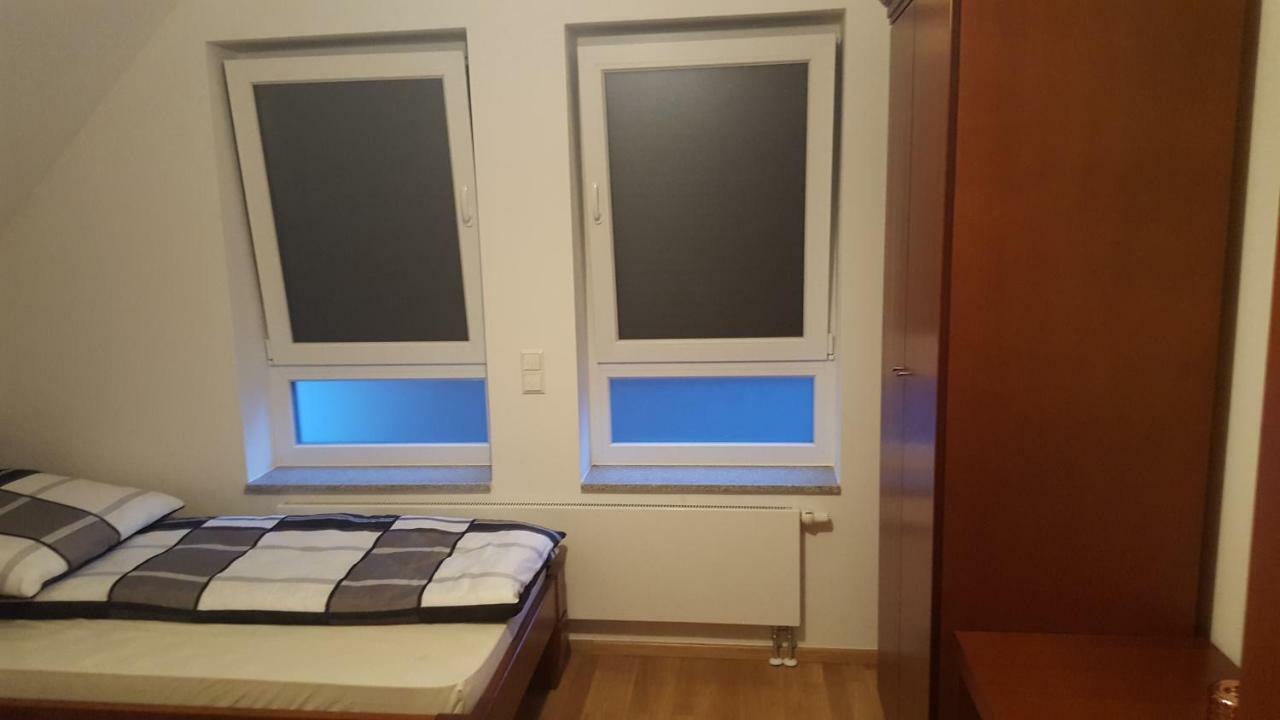 Apartments Zum Bayrisch Pub Weißenhorn Eksteriør bilde
